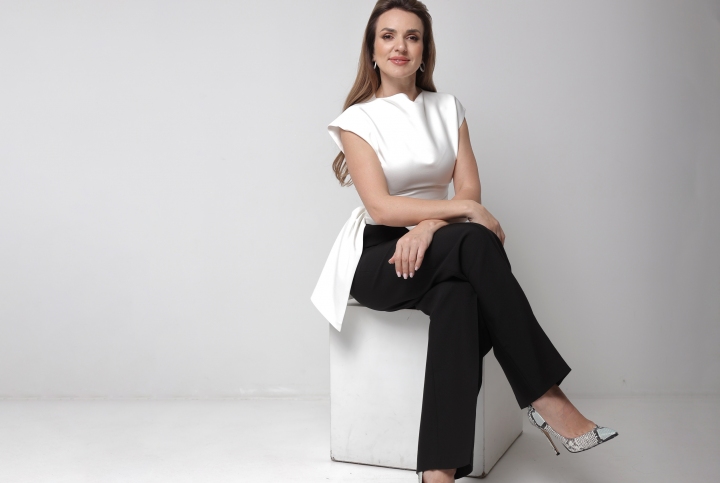 Extinde afacerea prin Empatie: Femeia din fruntea celei mai mari companii stomatologice din Moldova